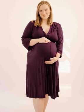 Lila Maternity Labor Dress- plum